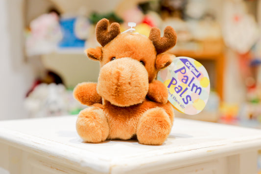 Palm Pals Cinnamon Reindeer